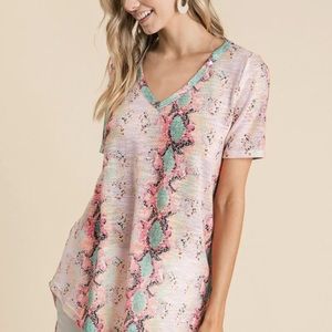 Soft Sheer Woven Blended V Neck Snake Print tunic